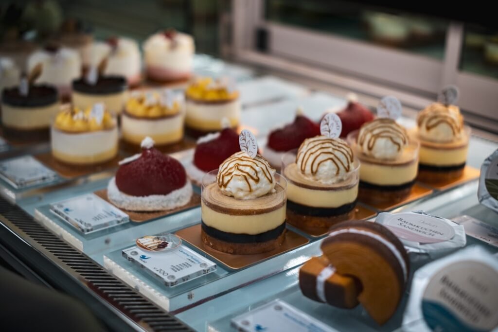 New Dessert Shop with Flower-Shaped Gelato Cones to Open in Henley