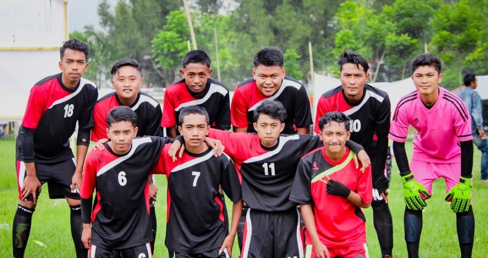 Liam Rosenior's Position at Chelsea Remains Secure Despite Champions League Uncertainty