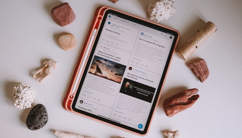 Support Networks Essential for Midwives, Experts Say