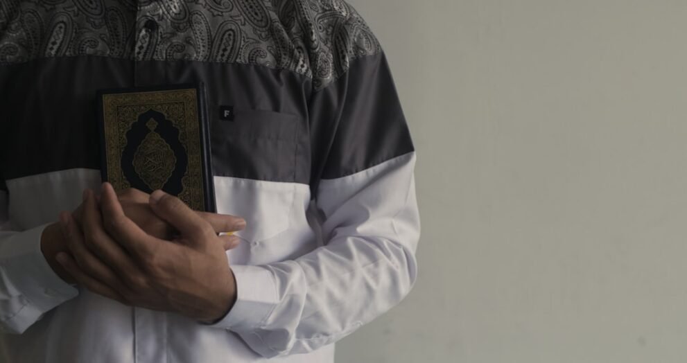 Heart Evangelista Dazzles at Shanghai Fashion Week: A Study in Style and Confidence