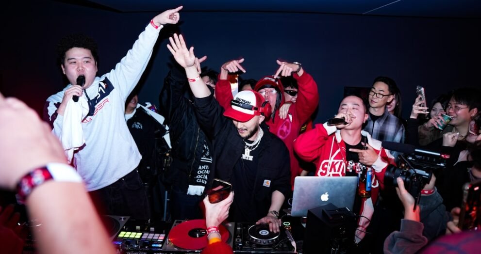 Spring Style Essentials: Top Picks from Zara, Nordstrom, and J.Crew