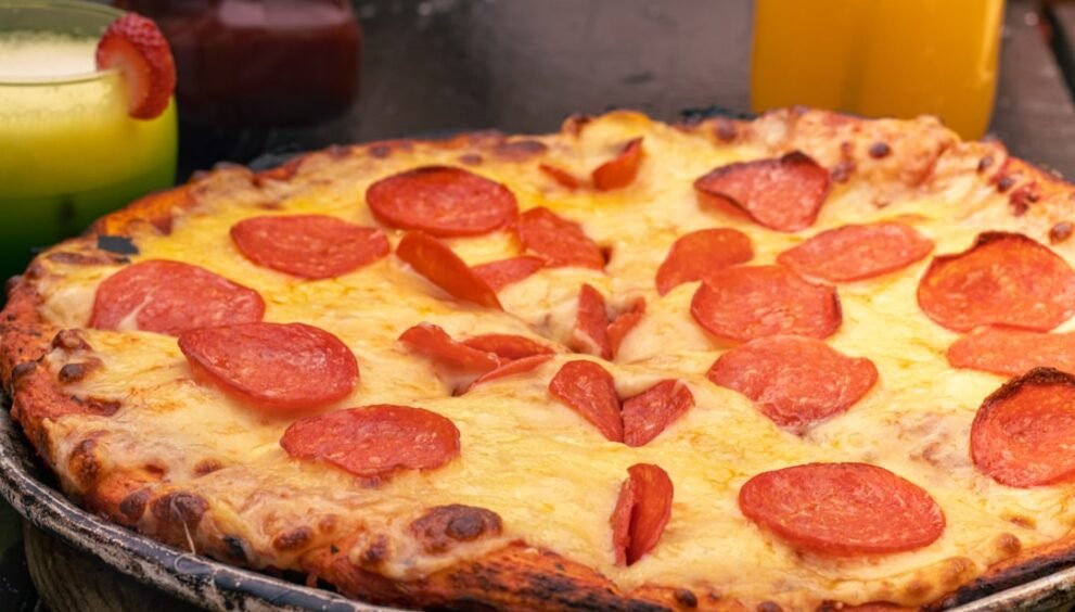 Common Food Storage Mistakes: Insights from Chefs and Food Safety Experts