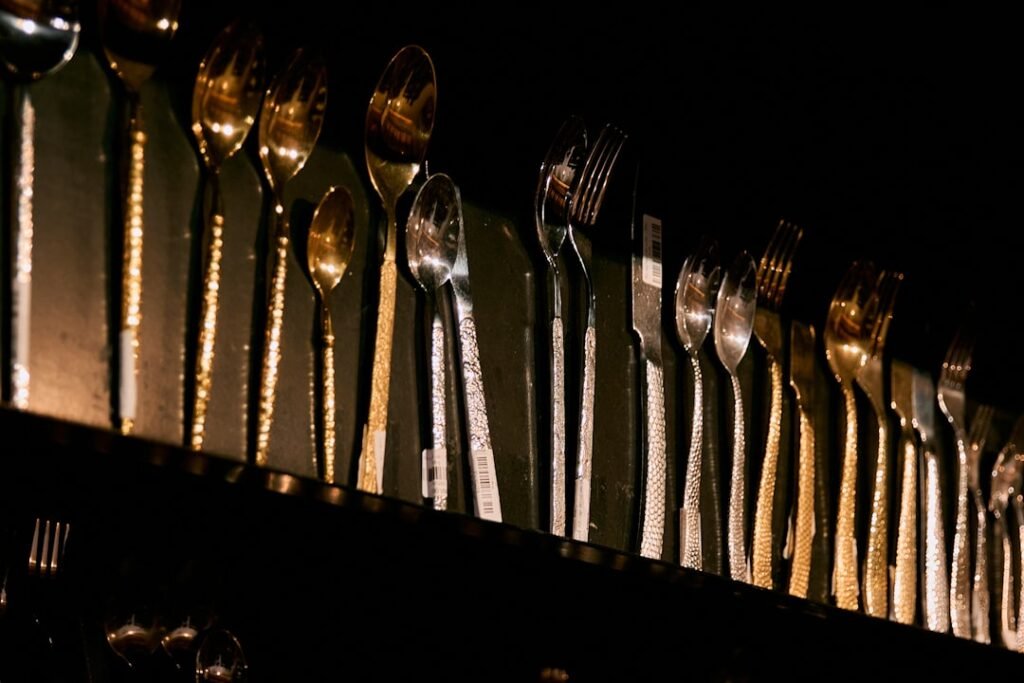 The Hidden Dangers of Common Kitchenware: Microplastics in Your Cooking Tools