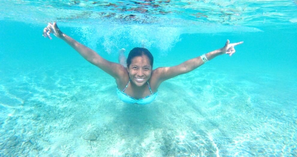 Doria Ragland Takes a Heartwarming Approach to Teaching Princess Lilibet to Swim