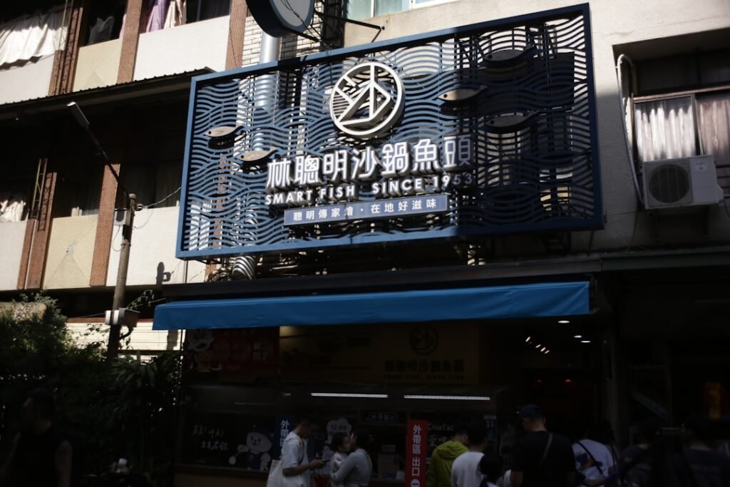 Americans Reduce Food Spending to Afford Rising Gas Prices