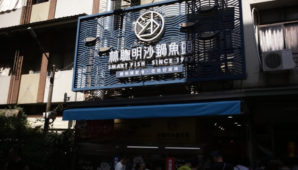 Americans Reduce Food Spending to Afford Rising Gas Prices