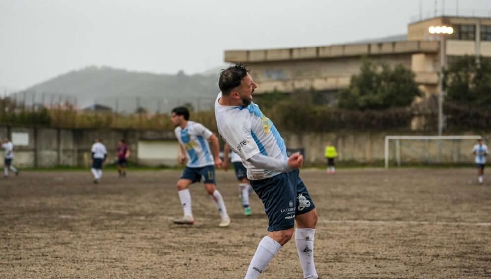 Premier League Teams Eye Champions League Qualification in Tight Race