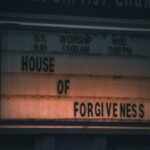 Fitness Coach Debunks Weight Loss Myths, Offers Fast Food Tips