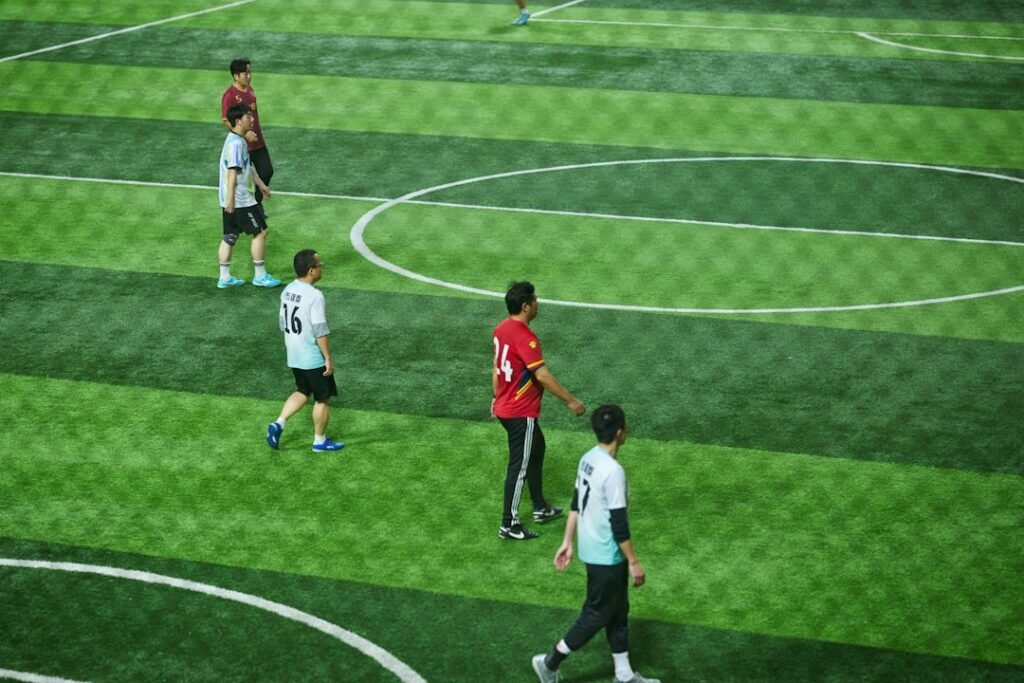 Oklahoma State Tight Ends Coach Pursues 'True Hybrid' Player