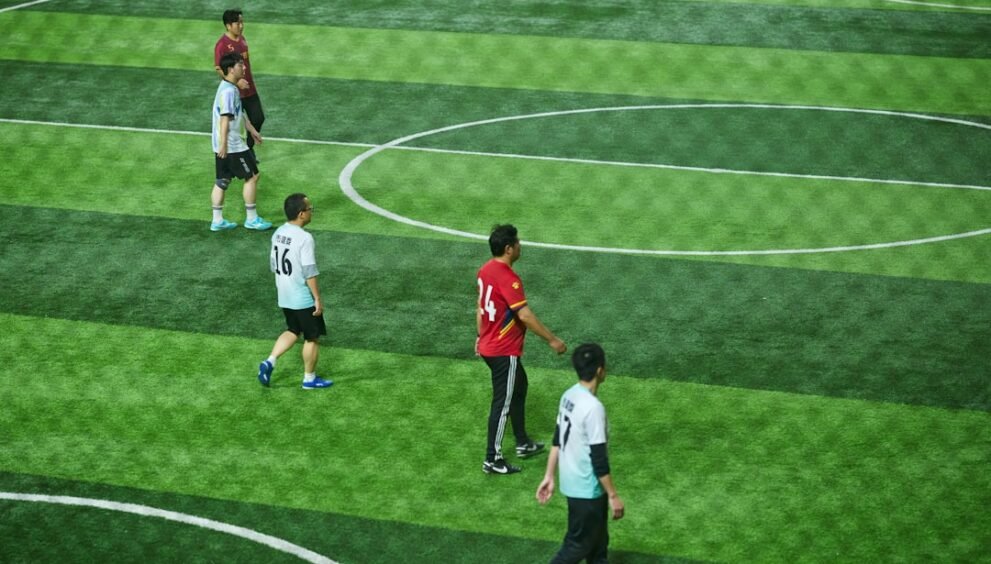 Oklahoma State Tight Ends Coach Pursues 'True Hybrid' Player