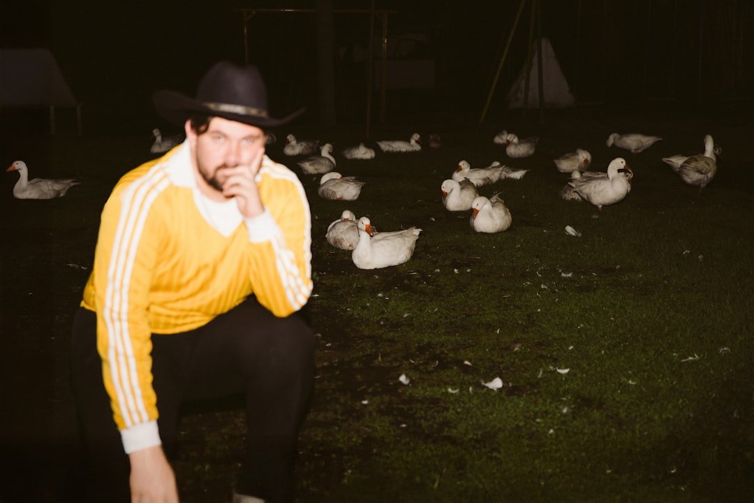 Tucker Carlson's Attire Sparks Unexpected Fashion Trend Among Liberals