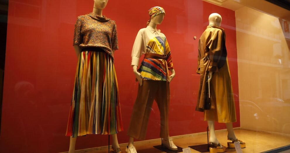 Stitch Fix Targets Mid-Transition Consumers Amid Changing Trends