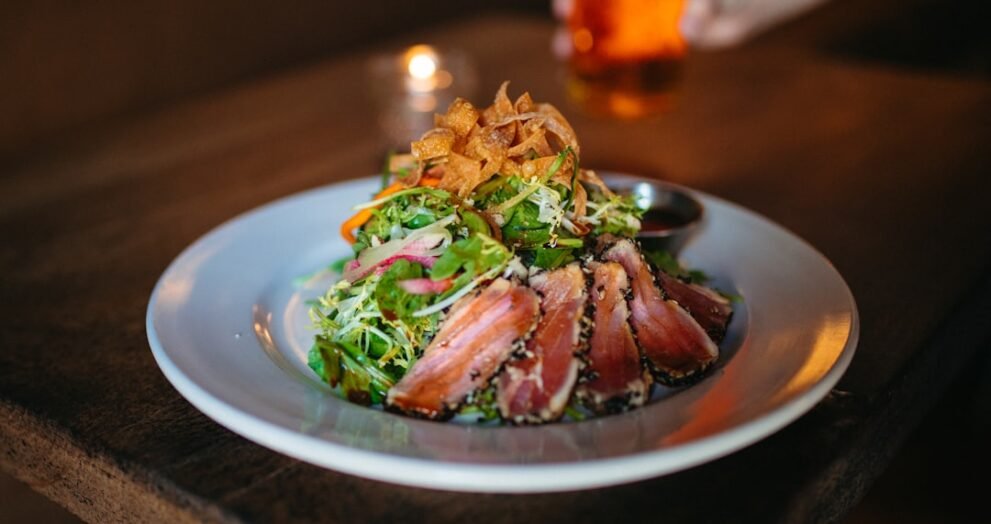 Private Chef Shares Essential Kitchen Tools for Home Cooks