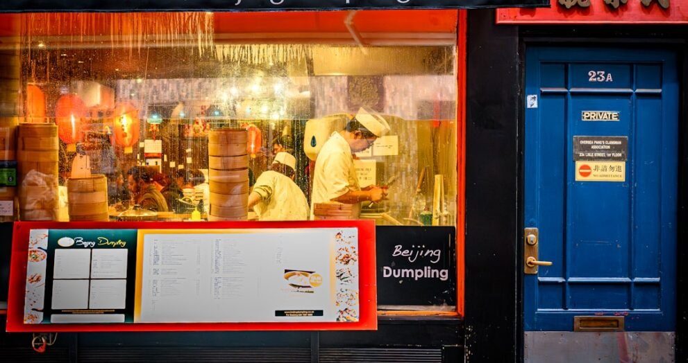 Rosalía Returns to Stage in Madrid After Food Poisoning