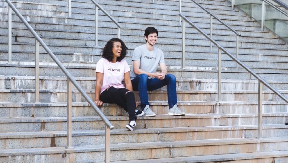 Entrepreneur Promotes Joy of Fashion for Women