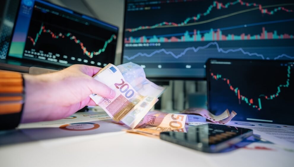 Fractile Seeks $200M Investment from Accel at $1B Valuation