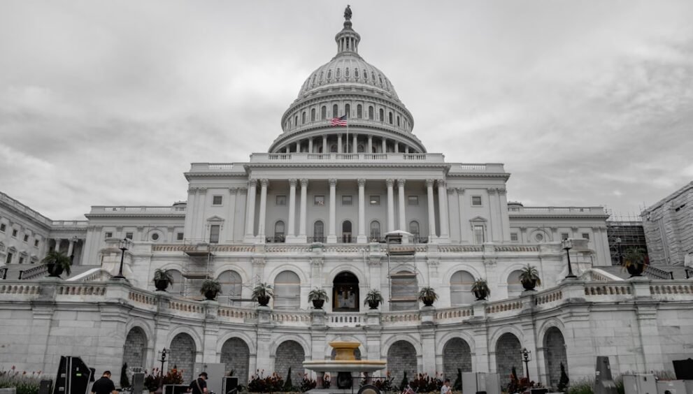 Iowa Ethics Committee Deadlocks on Complaint Against Senator Webster