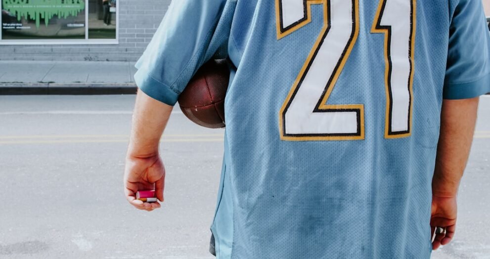 Fashion Influences on Instagram Highlight Iconic Figures