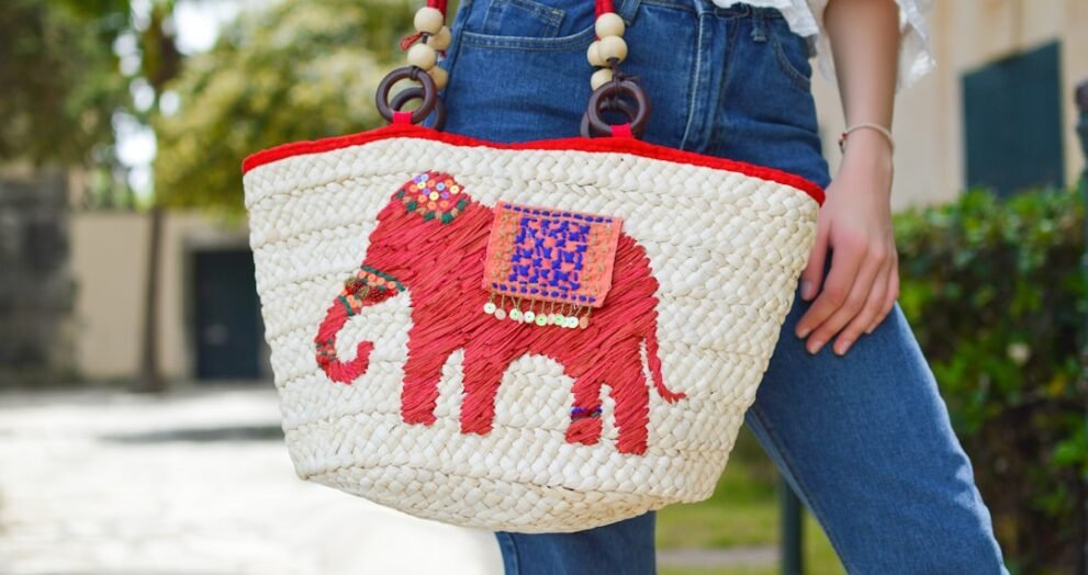 Saro Lifestyle NG201 Embroidered Nightgown Now Available on Sale