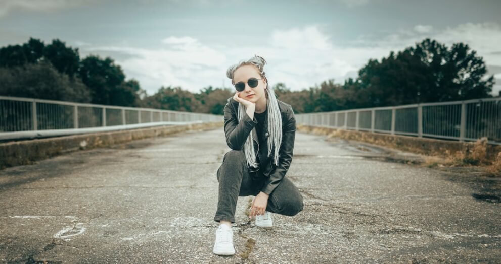 Zoë Kravitz Showcases Distinctive Fashion Style