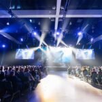 Reviving ’90s Trouser Trends for a 2026 Wardrobe Update