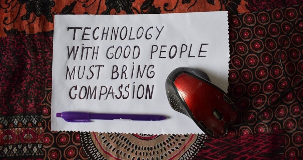 Samsung Discontinues Native Messaging App, Favors Google Messages