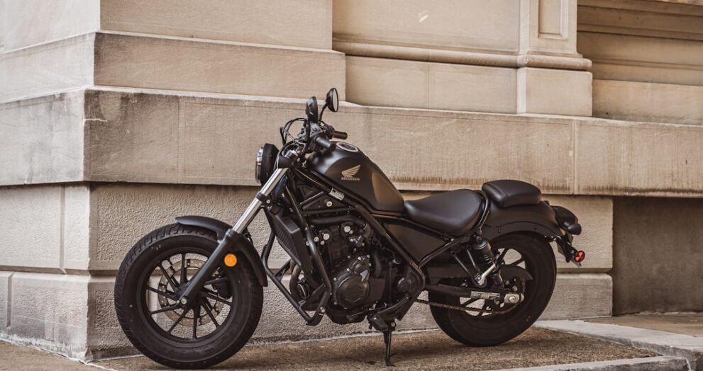 Oil Prices Surge Following Trump's Threats to Iran Over Strait of Hormuz