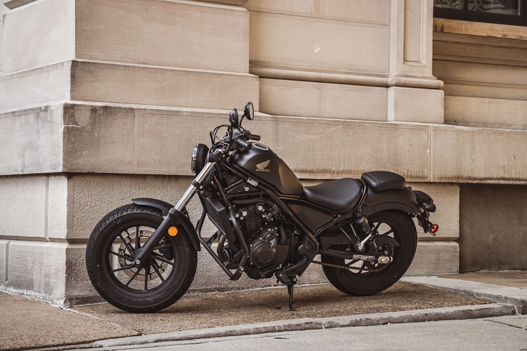 Oil Prices Surge Following Trump's Threats to Iran Over Strait of Hormuz