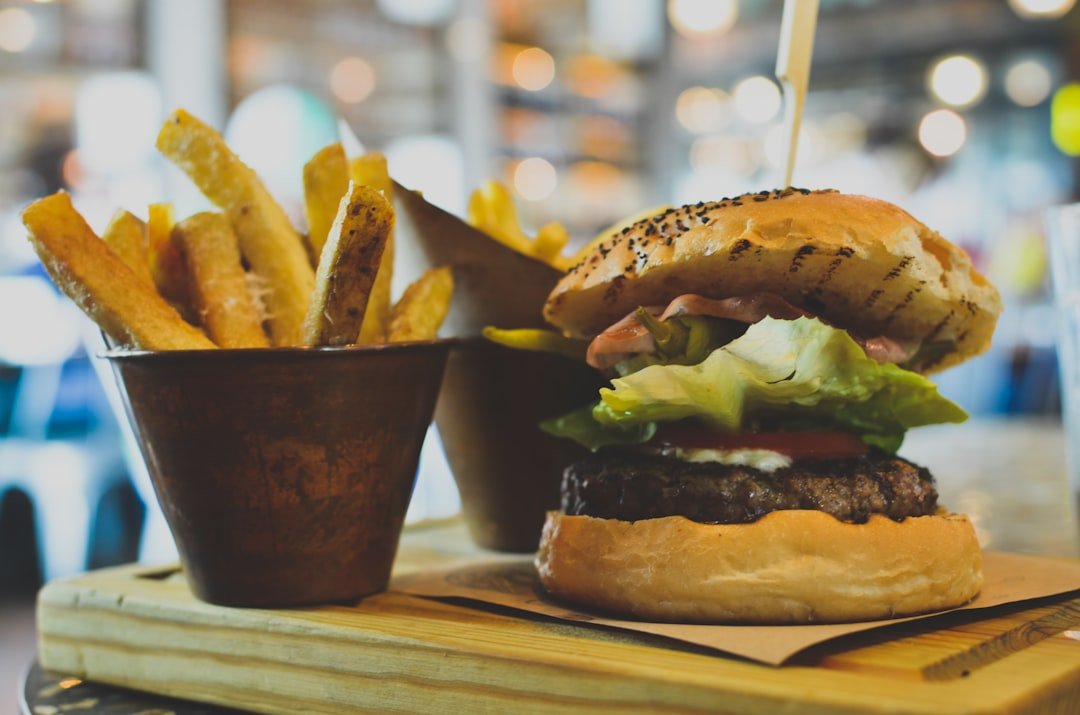 Mister Sizzles Returns with New Food Trailer in Clarence