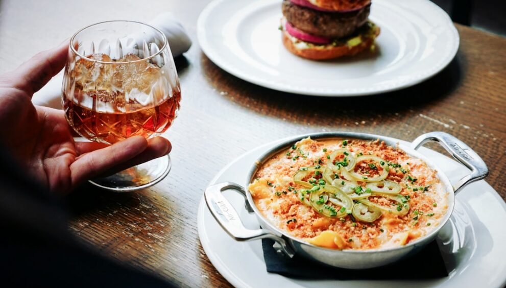 Study Examines Impact of Meal Timing on Brain Health