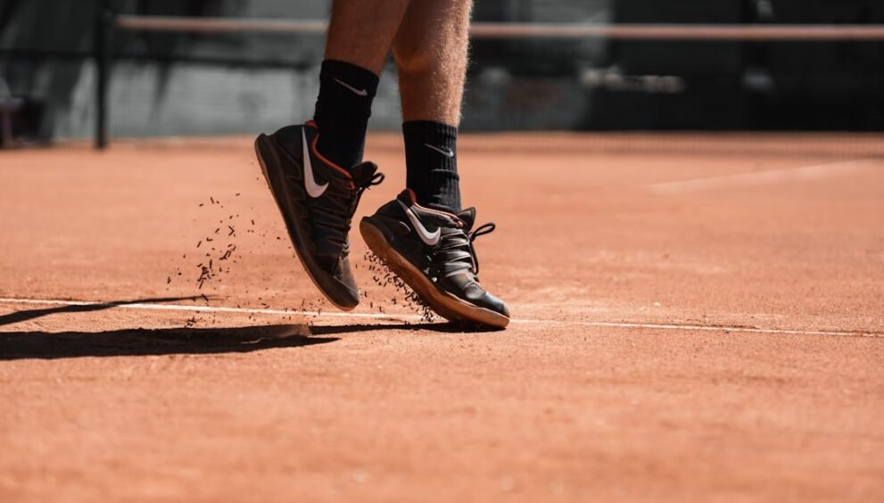 Niagara Women's Tennis Edges Sacred Heart 4-3 in Close Match