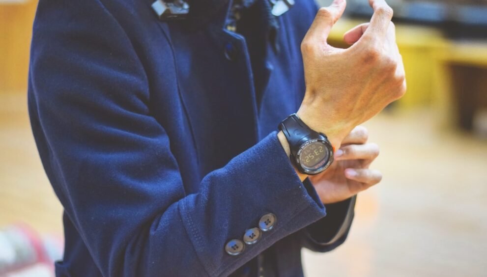 Anne Hathaway Embraces Bold Fashion Choice in Latest Appearance