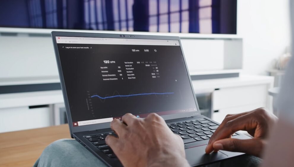 Robeco Institutional Asset Management Sells 47,524 Shares of Verisk Analytics