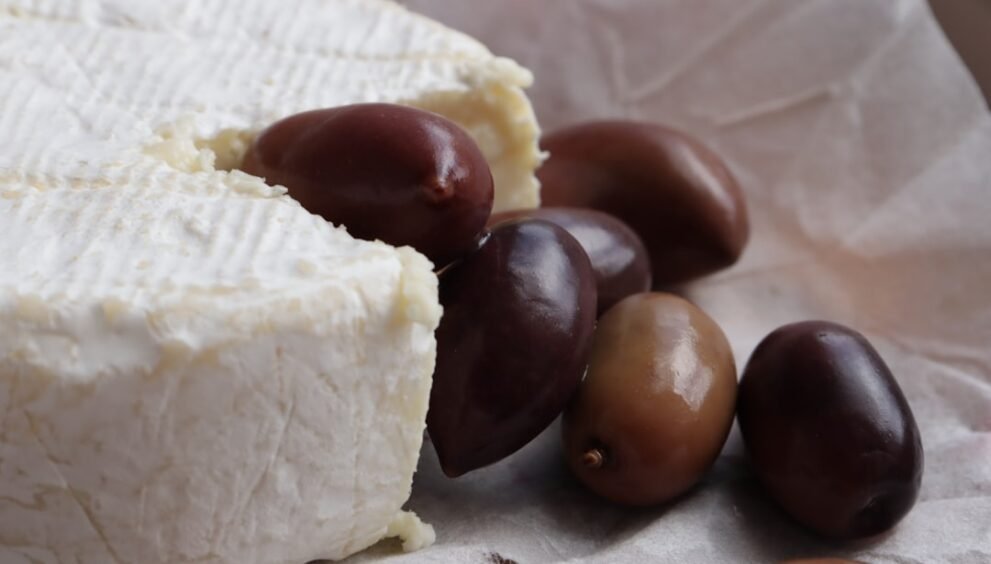 Researchers Develop Low-Fat Vegan Cheese with Enhanced Meltability