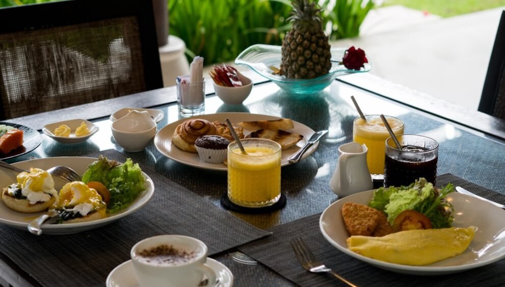 Healthy Breakfast Choices at Wawa Under 500 Calories