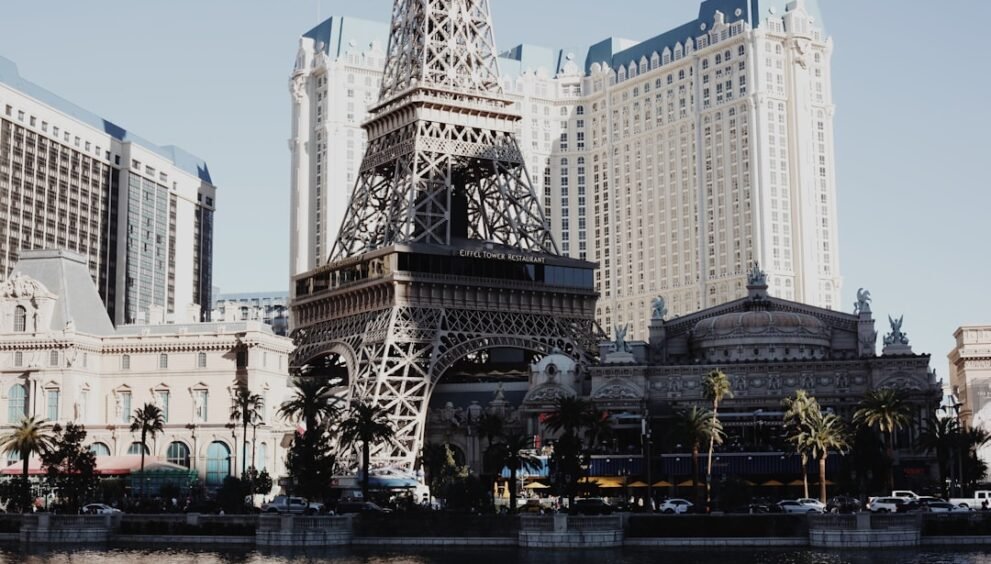 Alaska Airlines and Hawaiian Airlines Launch Shared Passenger Service System