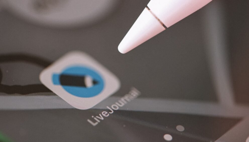 OPPO Launches Find X9 Ultra Smartphone