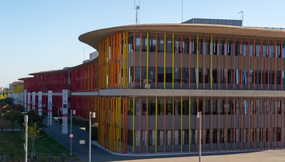 2008 Document Recommended Relocation of Business Development Center