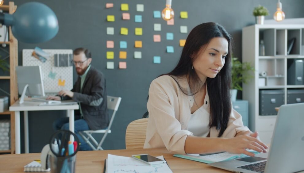 How Agentic AI is Transforming Business Ecosystems: A Guide for CIOs