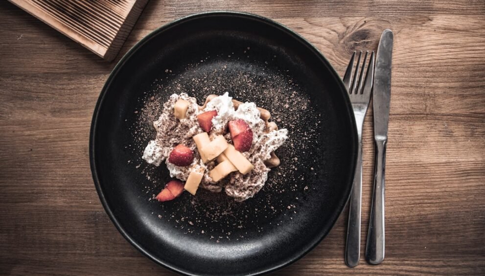 Study Finds Breakfast Food Linked to Improved Brain Health in Aging