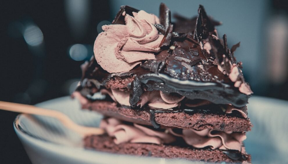 Aldi Recalls Desserts Over Potential Glass Contamination in Seven States