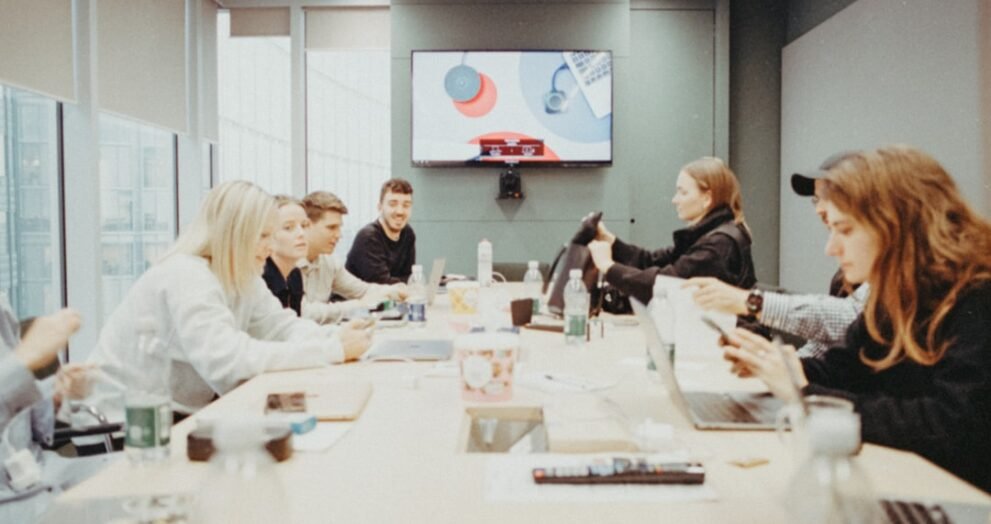 Revolut Introduces Employee Incentives to Enhance Business Banking Services