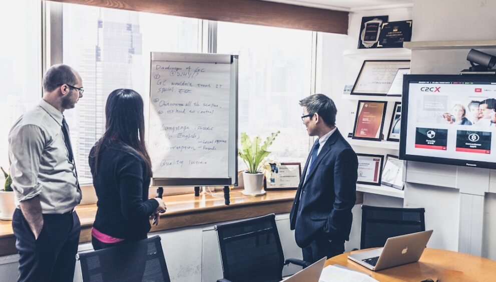 Companies in Conflict Zones: Navigating Risks with Better Guidance