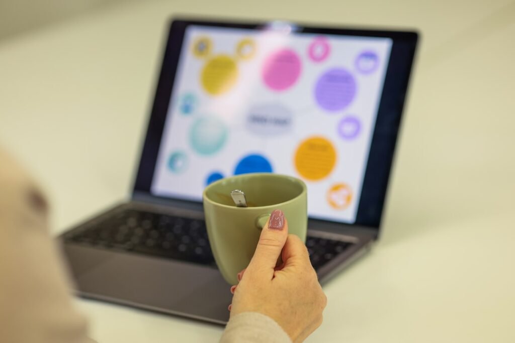 Minted's Journey: Balancing Artist-Led Business with AI Innovation