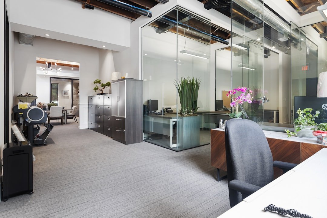 Bobservations: Understanding the Impact of Business Closures