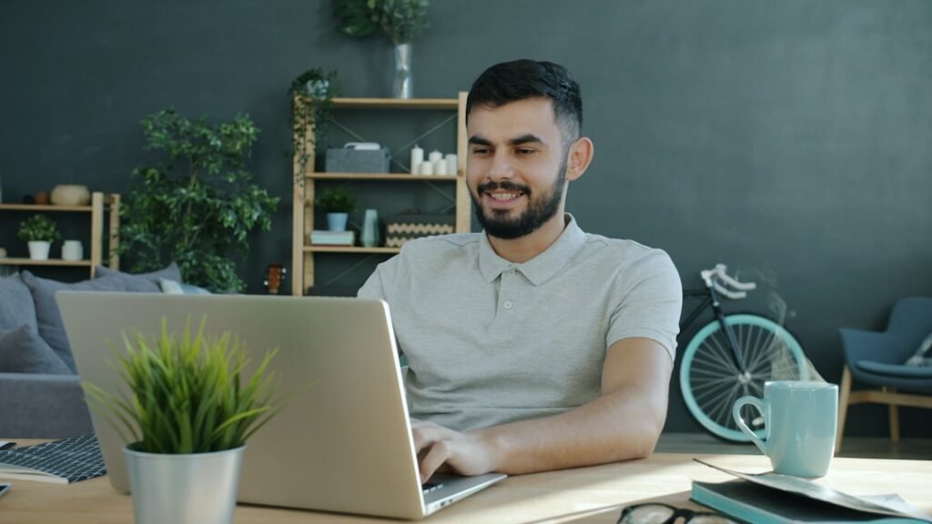 Small Business Employment Index Experiences Third Month of Decline