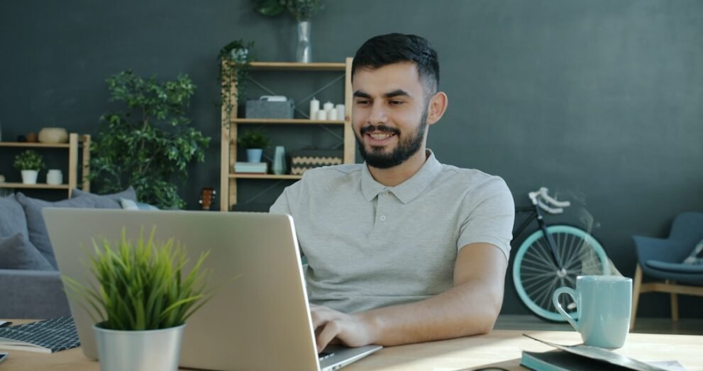 Small Business Employment Index Experiences Third Month of Decline