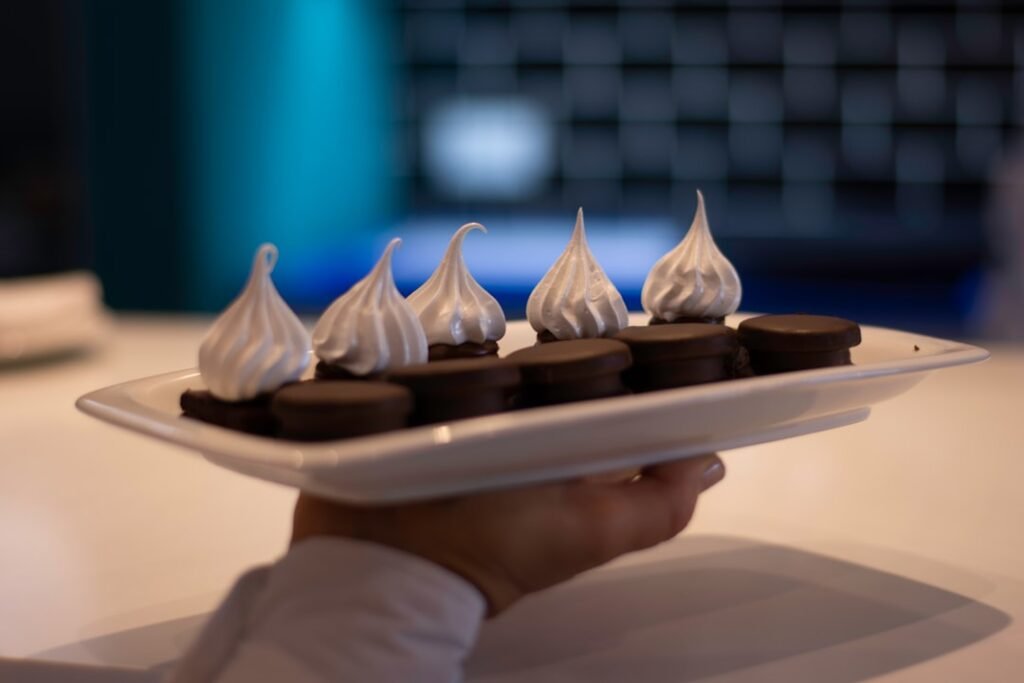 Juliska Launches Holiday Dessert Plate with Winter Design