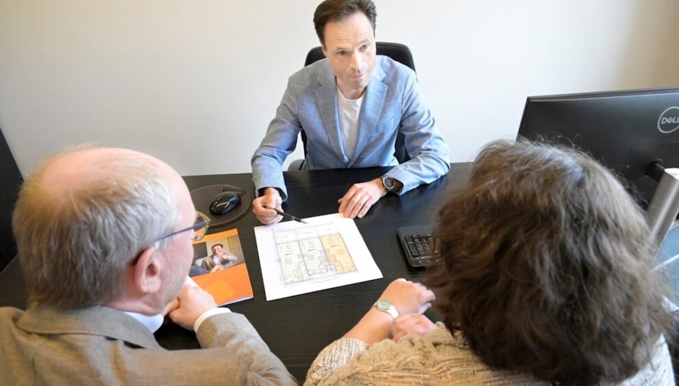 Former Investment Banker Transitions to Short-Term Rental Business