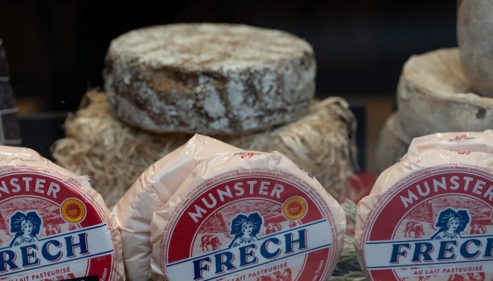 Listeria Contamination Detected in Popular Turkish Cheese Brand